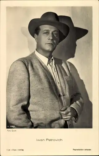 Ak Schauspieler Iwan Petrovich, Portrait, Hut