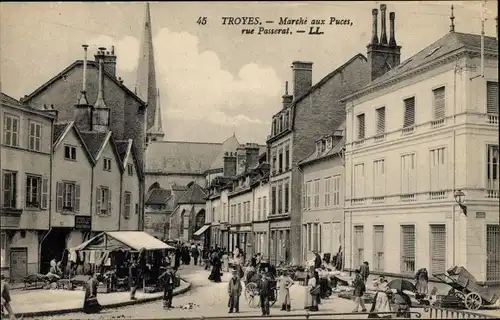 Ak Troyes Aube, Marche aux Puces, rue Passerat