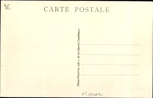 Ak Ain Leuh Marokko, Vue generale du Village avec le Poste dans le fond