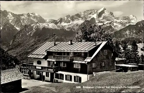 Ak Eckbauer Garmisch Partenkirchen in Oberbayern, Haus, Berge