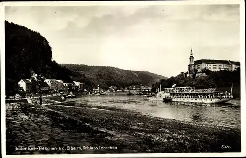 Ak Chrochvice Krochwitz Podmokly Bodenbach Děčín Tetschen Region Aussig, Ort mit Schloss