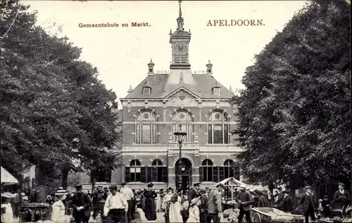 Ak Apeldoorn Gelderland, Gemeentehuis en Markt