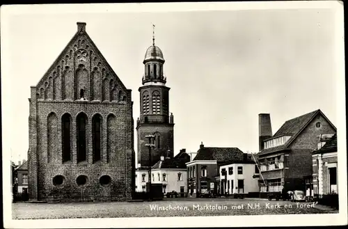 Ak Winschoten Groningen Niederlande, Marktplein met N. H. Kerk en Toren