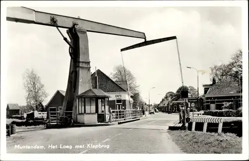 Ak Muntendam Groningen, Het Loeg met Klapbrug