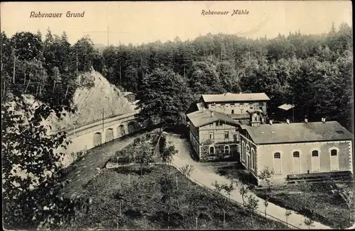 Ak Rabenau im Erzgebirge, Blick in den Rabenau Grund, Rabenauer Mühle, Wald