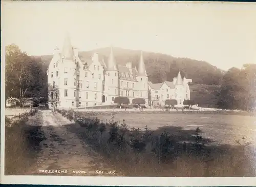 Kabinett Foto Callander Schottland, The Trossachs Hotel, Loch Achray, 1894