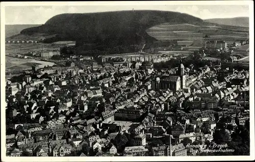 Ak Annaberg Buchholz Erzgebirge, Fliegeraufnahme mit Pöhlberg