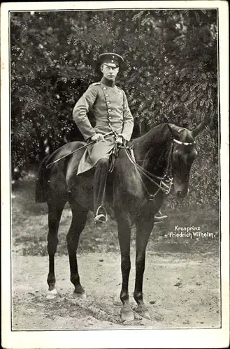 Ak Kronprinz Wilhelm zu Pferde