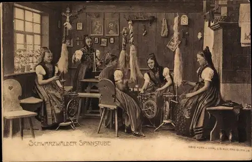Ak Frauen bei der Arbeit in der Spinnstube, Tracht
