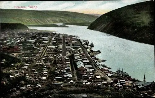 Ak Dawson British Columbia Kanada, Fliegeraufnahme