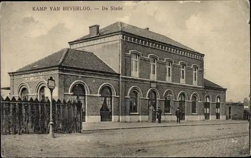 Ak Beverloo Beverlo Beringen Flandern Limburg, De Statie, Bahnhof