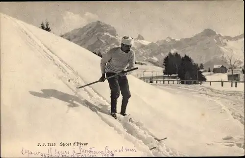 Ak Sport d'Hiver, Mann auf Skiern, Gebirge, Winterlandschaft