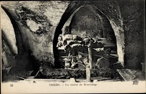 Ak Thiers Puy de Dôme, Un Atelier de Remoulage, Messerschmiede, Schleifer