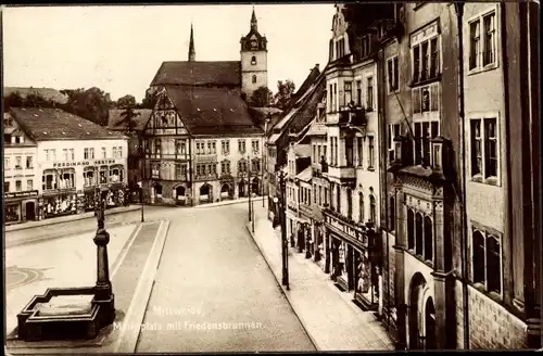 Ak Mittweida in Sachsen, Marktplatz mit Friedensbrunnen, Geschäfte