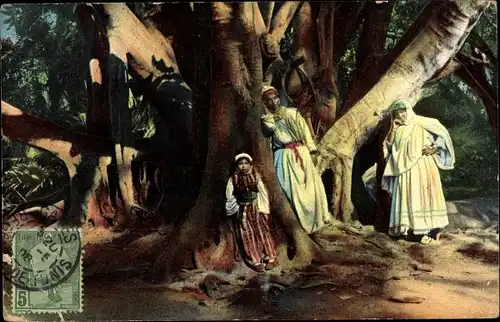 Ak Maghreb, Familienbild, Araber in Trachten