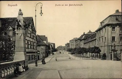 Ak Bayreuth in Oberfranken, Partie an der Bahnhofstraße