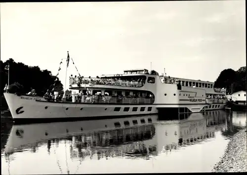Ak Dresden Pillnitz, Fahrgastschiff MS Wilhelm Pieck der Weißen Flotte