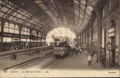 Ak Dijon Côte d'Or, Gare Dijon Ville, le Hall de la Gare