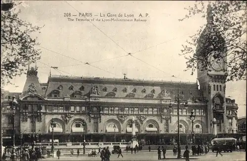 Ak Paris XII, Gare de Lyon, Blick auf das Bahnhofsgebäude