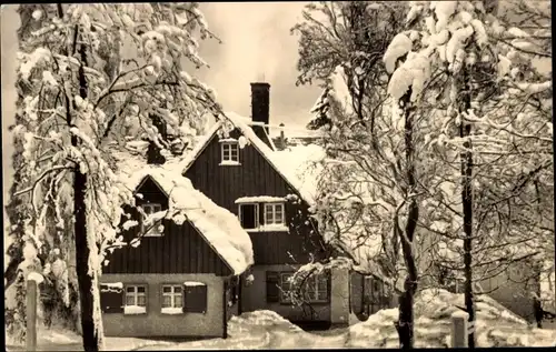 Ak Holzhau Rechenberg Bienenmühle Erzgebirge, FDGB-Erholungsheim Berghäusel im Schnee