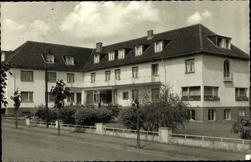 Ak Bad Neuenahr, Kurklinik Villa Jülich, Inh. Walter Pole, Jülichstr.