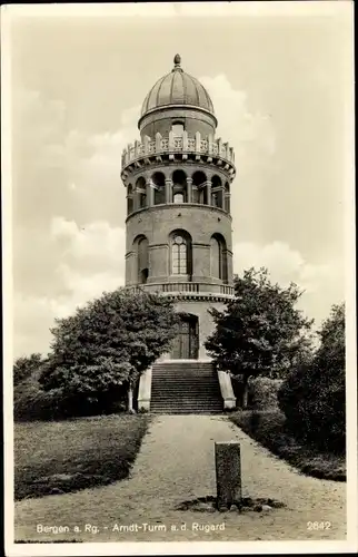 Ak Bergen auf der Insel Rügen, Arndt-Turm a. d. Rugard