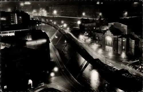 Ak Wuppertal Elberfeld, Islandufer bei Nacht, Schwebebahnstrecke