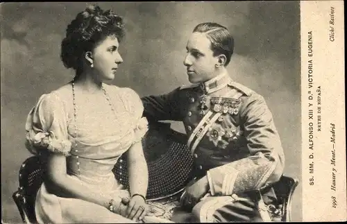 Ak Alfonso XIII, Alfons XIII König von Spanien, Königin Victoria Eugénie von Battenberg