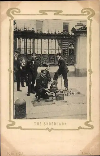Passepartout Ak London England, The Shoeblack, Schuhputzer