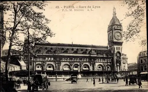 Ak Paris, Gare de Lyon, Blick auf das Bahnhofsgebäude