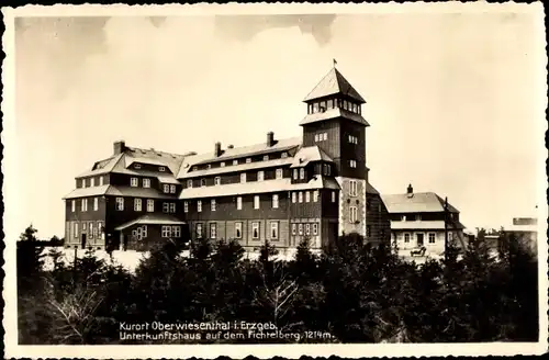 Ak Oberwiesenthal im Erzgebirge, Fichtelberg, Unterkunftshaus