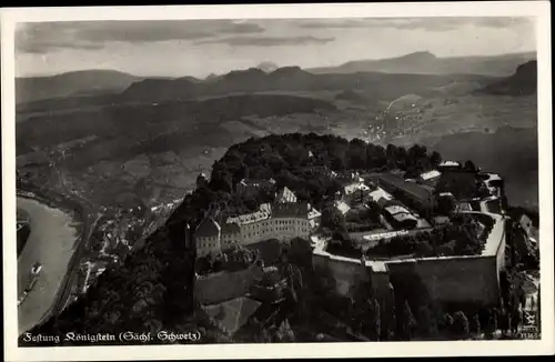 Ak Königstein in Sachsen, Fliegeraufnahme der Festung, Klinke & Co. 11160