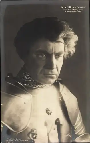 Ak Schauspieler Albert Bassermann, Portrait als Percy in König Heinrich IV