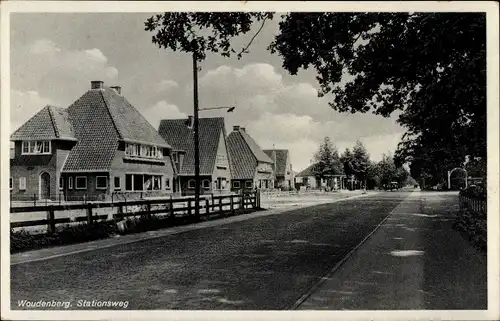 Ak Woudenberg Utrecht Niederlande, Stationsweg