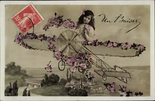 Ak Mädchen in einem Flugzeug, Fotomontage