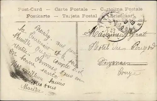 Ak Mädchen in einem Flugzeug, Fotomontage