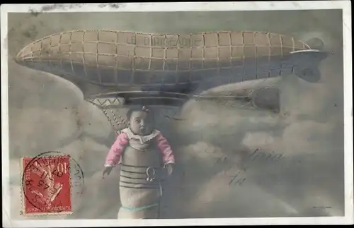 Ak Le Dirigeable, Baby hängt am Zeppelin, Fotomontage