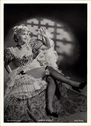 Foto Schauspielerin Maria Eiselt, Portrait im Tanzkostüm