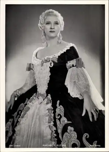 Foto Schauspielerin Margarete Slezak, Portrait