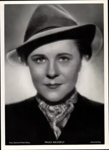 Foto Schauspielerin Paula Wessely, Portrait, Hut