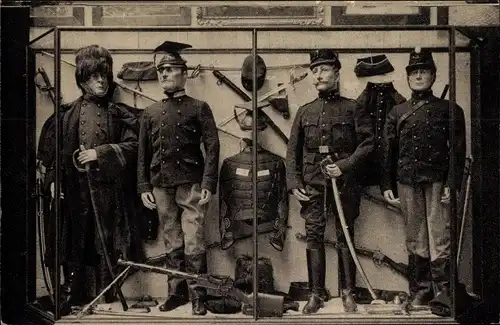 Ak Bruxelles Brüssel, Musee Royal de l'Armee Belge, Artillerie et cavalerie 1914