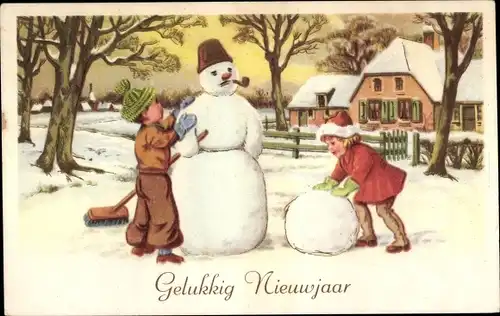 Ak Glückwunsch Neujahr, Junge und Mädchen bauen einen Schneemann
