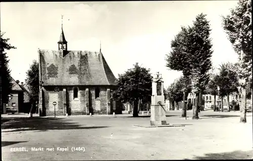 Ak Eersel Nordbrabant, Markt met Kapel