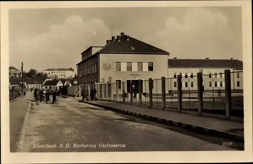 Ak Mistelbach in Niederösterreich, Erzherzog Carlkaserne