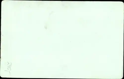 Kabinett Foto China, drei deutsche Soldaten in Uniform auf einem Pferd