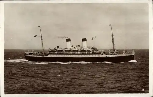 Ak Zweischraubenmotorschiff Monte Olivia der HSDG in Fahrt