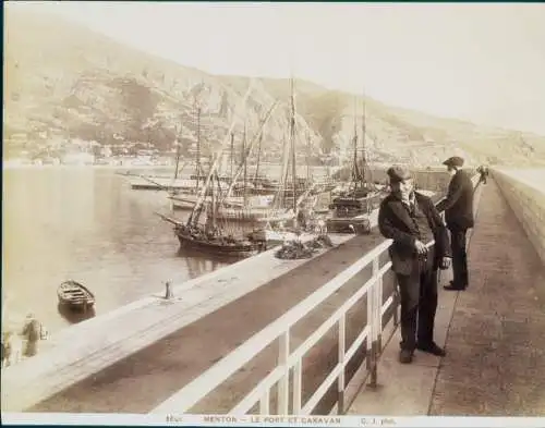 Foto Menton Alpes Maritimes, Le Port et Caravan, Hafen