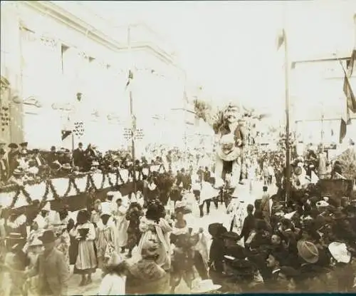 Foto Menton Alpes Maritimes, Carnaval, Festzug