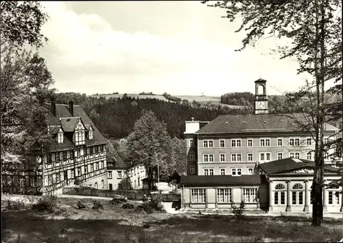 Ak Thermalbad Wiesenbad im Erzgebirge, Sanatorium, Robert-Koch-Haus, Badehaus und Wandelhalle