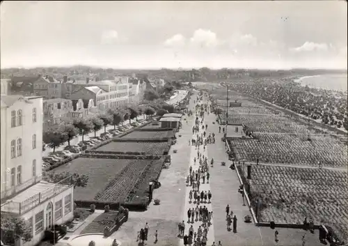 Ak Ostseebad Warnemünde Rostock, Blick auf die Strandpromenade